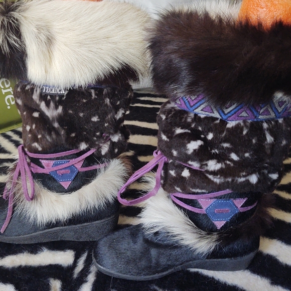 Wonderful Fur Boots - Picture 13 of 15